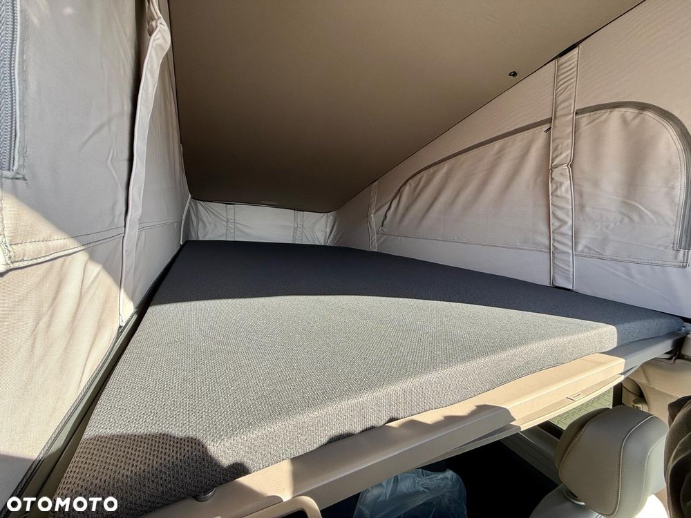 Volkswagen California - 11