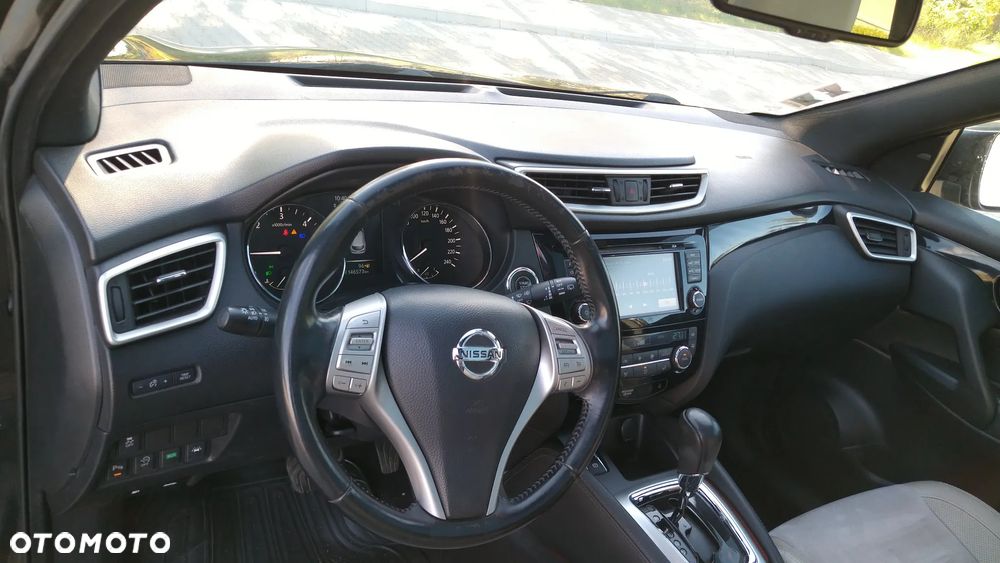 Nissan Qashqai 1.6 dCi Xtronic TEKNA+ - 35