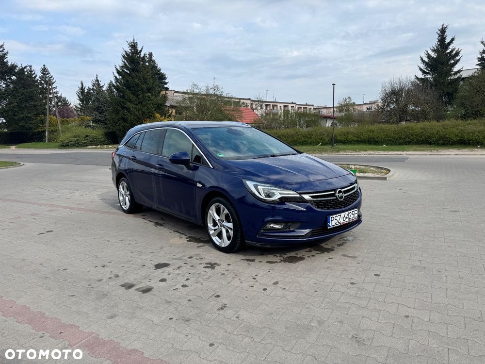 Opel Astra 1.6 CDTI Elite S&S - 2