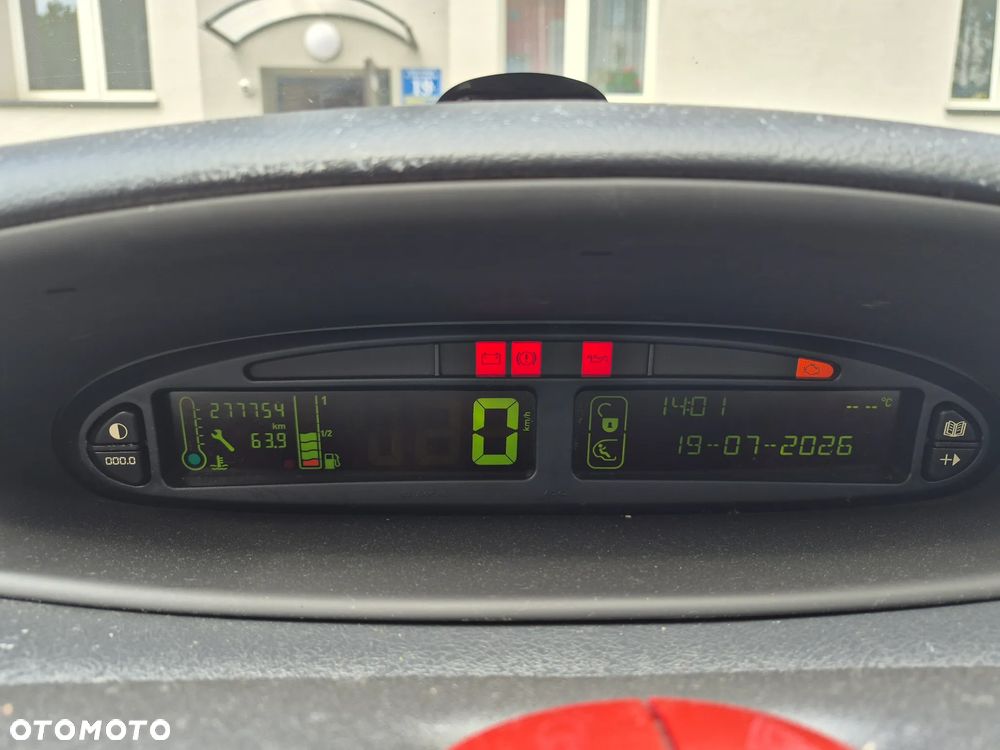 Citroën Xsara Picasso - 8