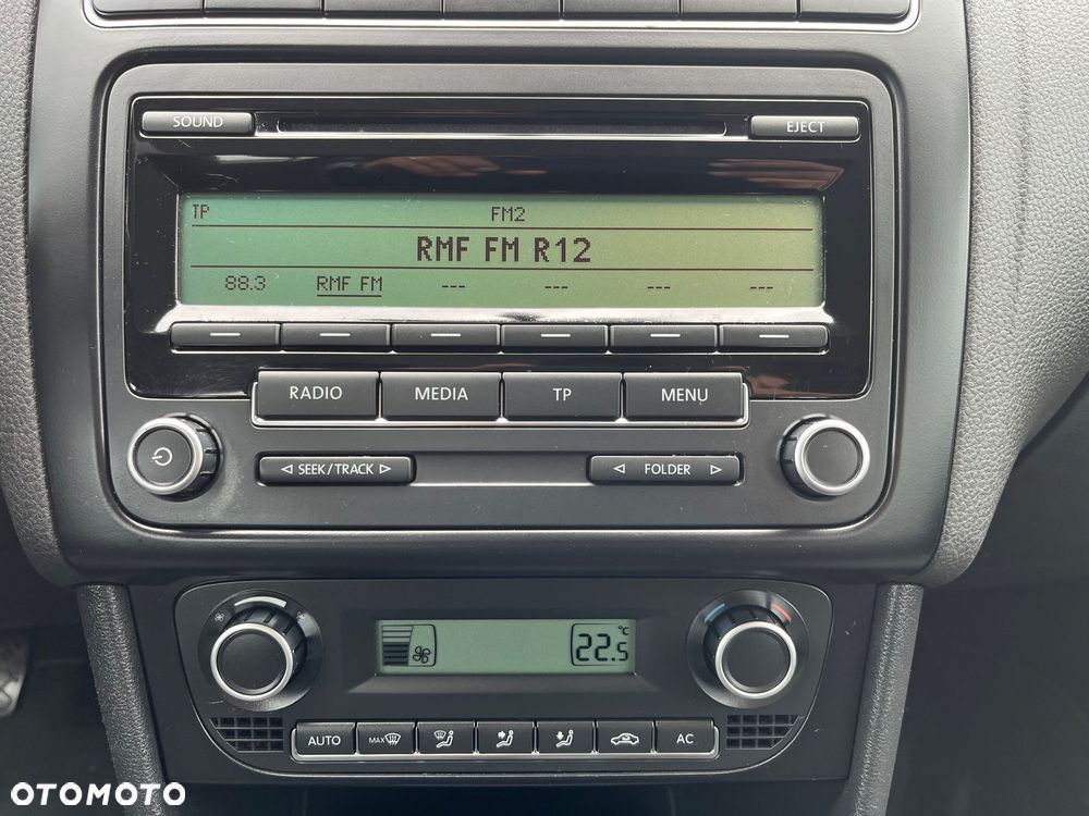 Volkswagen Polo - 15