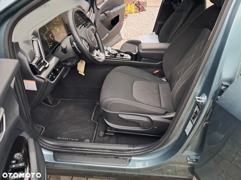 Kia Sportage 1.6 T-GDI PHEV L 4WD - 28