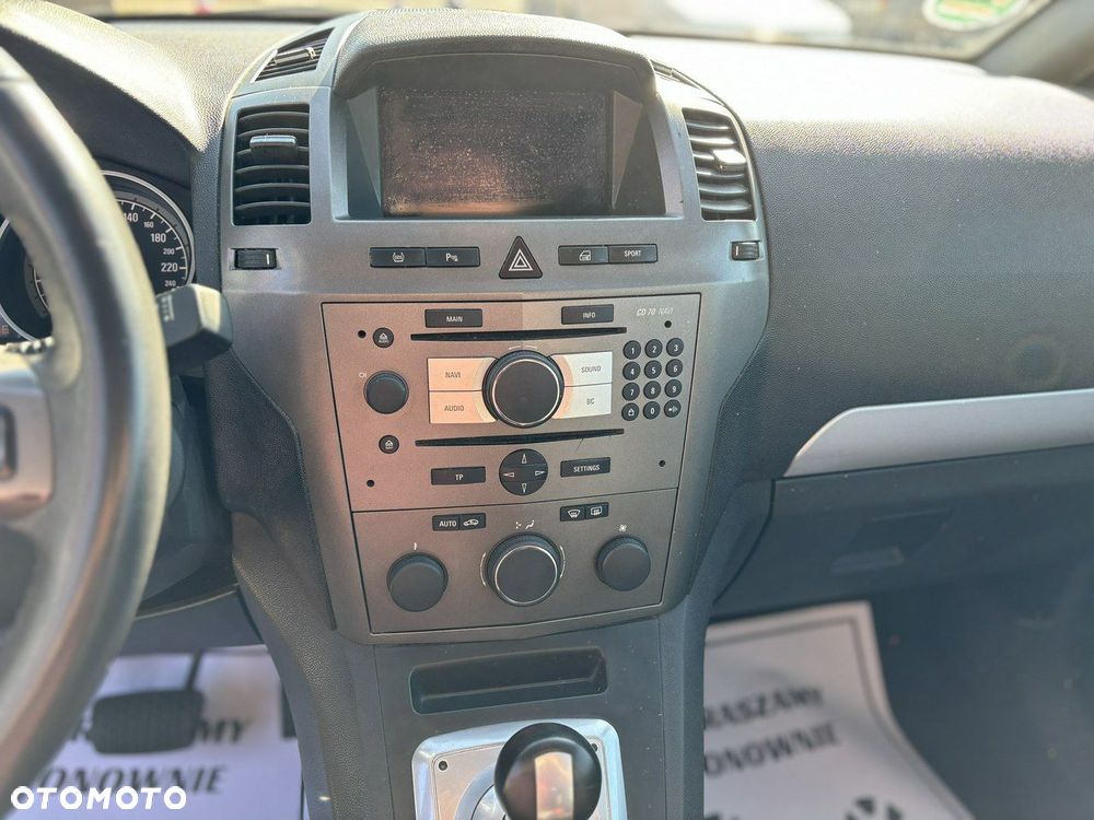 Opel Zafira - 13