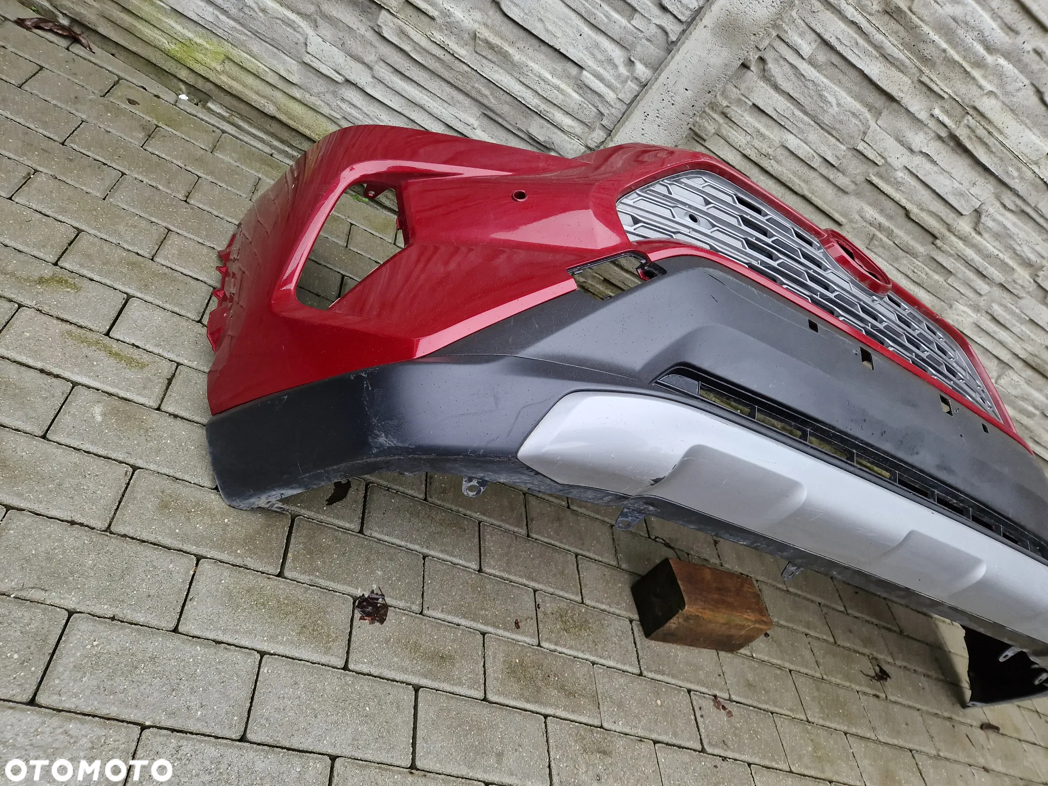 Zderzak Toyota Rav4 v 2019 - - 9