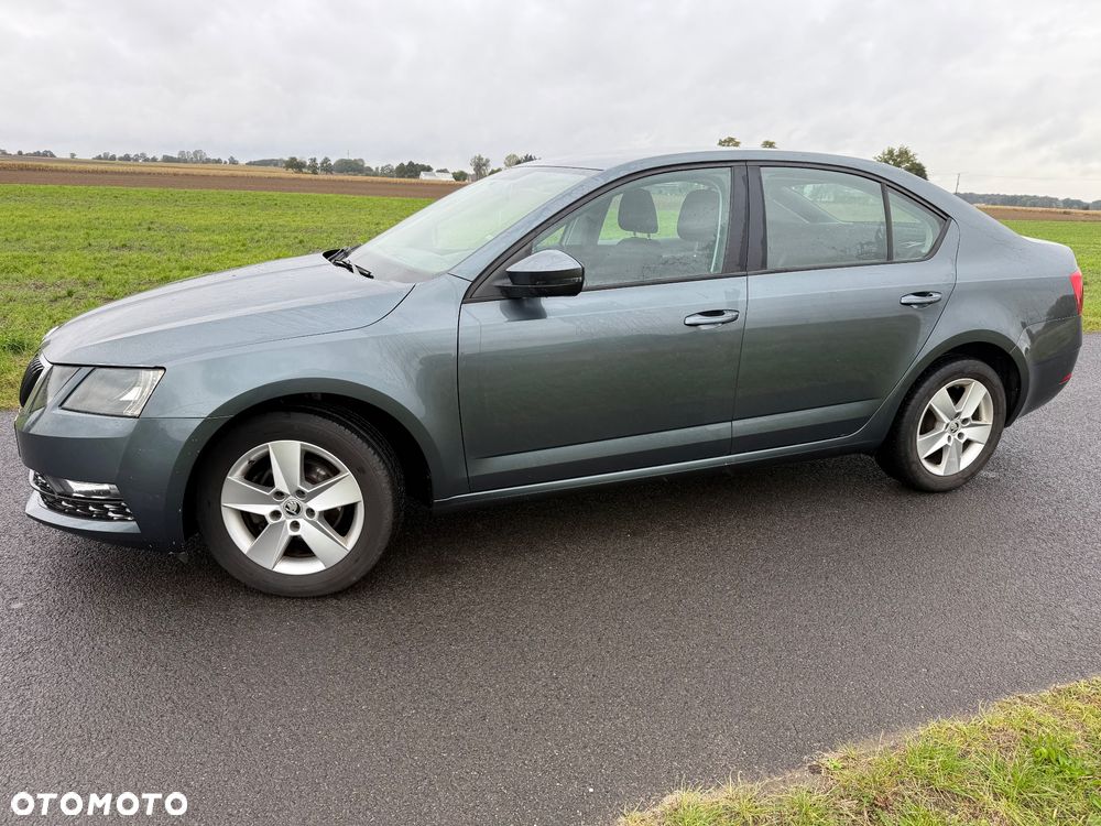 Skoda Octavia - 25