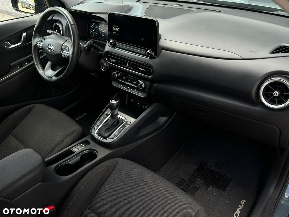 Hyundai Kona 1.6 T-GDI Premium DCT - 17