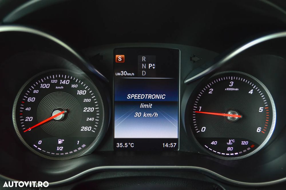 Mercedes-Benz C 180 (BlueTEC) d 7G-TRONIC Avantgarde - 20