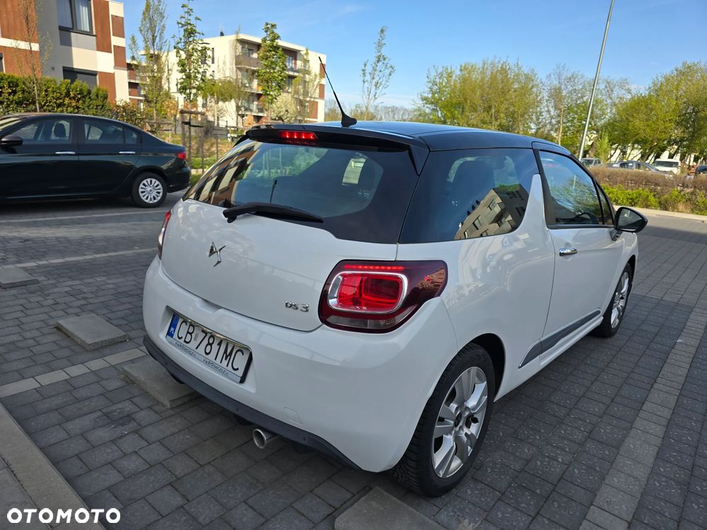DS Automobiles DS 3 ver-bluehdi-100-sochic - 9