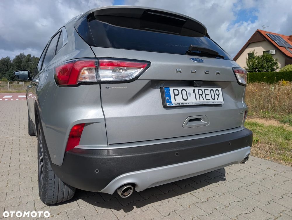 Ford Kuga 2.5P PHEV FWD Titanium X - 11