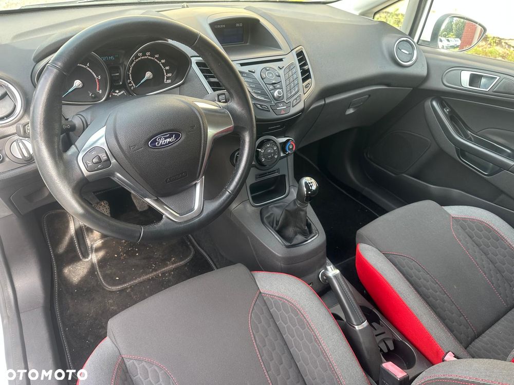 Ford Fiesta 1.5 TDCi Silver X - 30