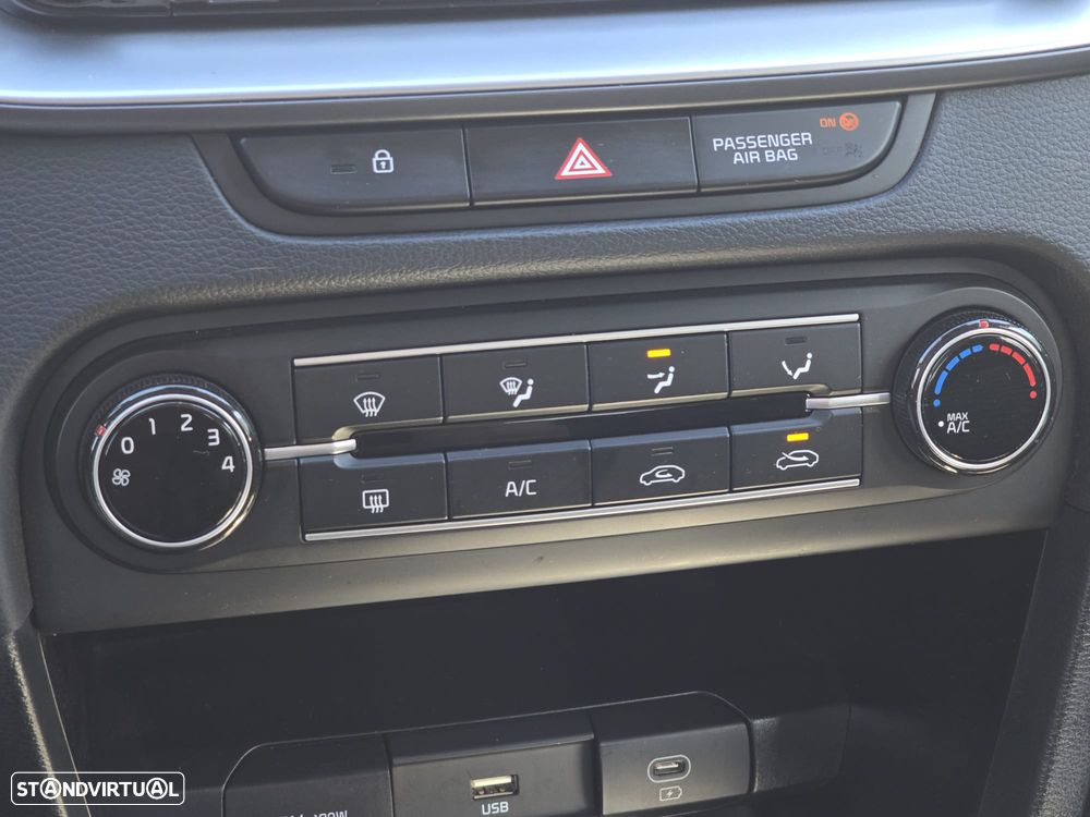 Kia XCeed 1.0 T-GDi Dynamic - 23