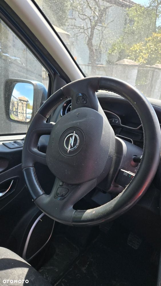 Opel Vivaro - 6