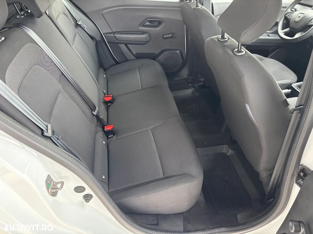 Dacia Logan TCe 90 MT6 Expression - 31