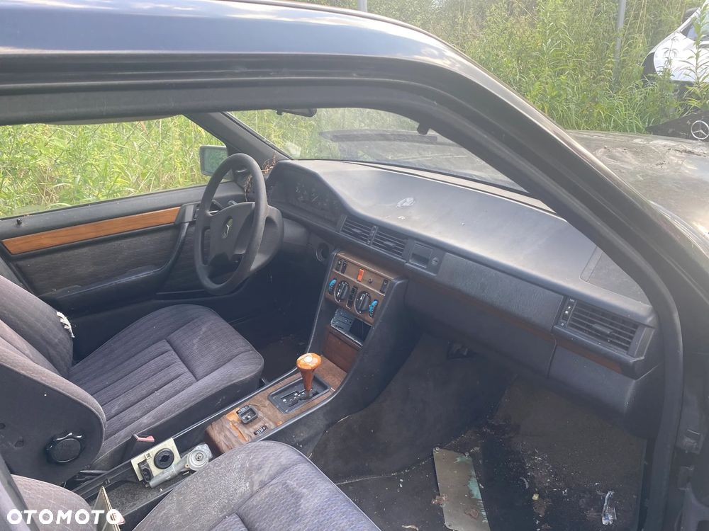 Mercedes-Benz W124 (1984-1993) - 20