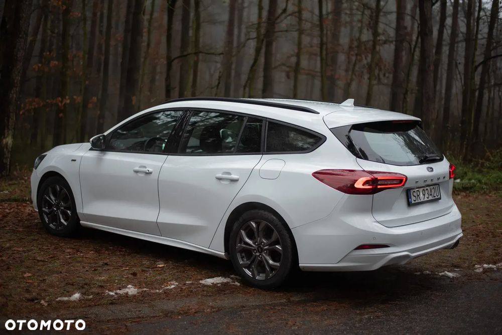 Ford Focus 1.5 EcoBlue SCR ST-Line - 6