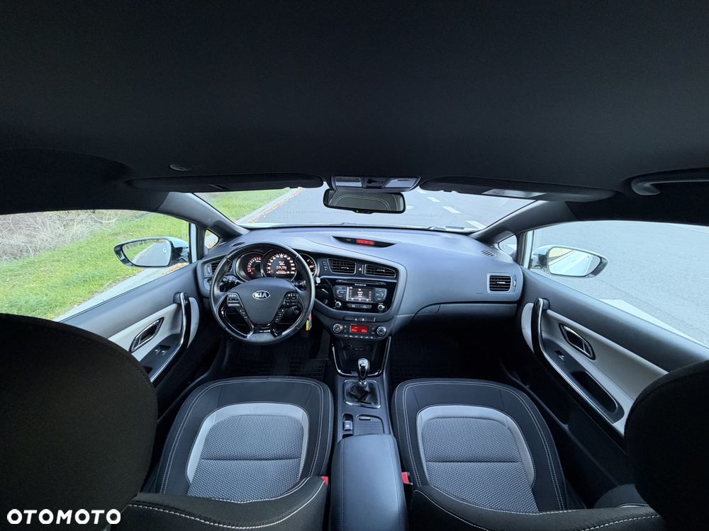 Kia Ceed - 3