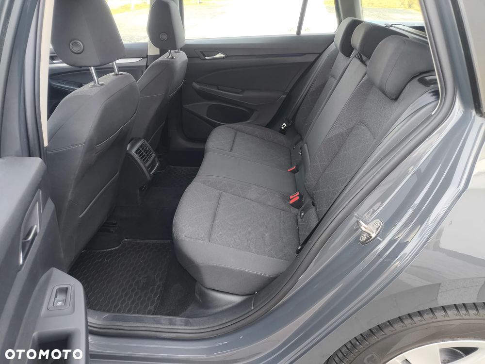 Volkswagen Golf Variant - 20