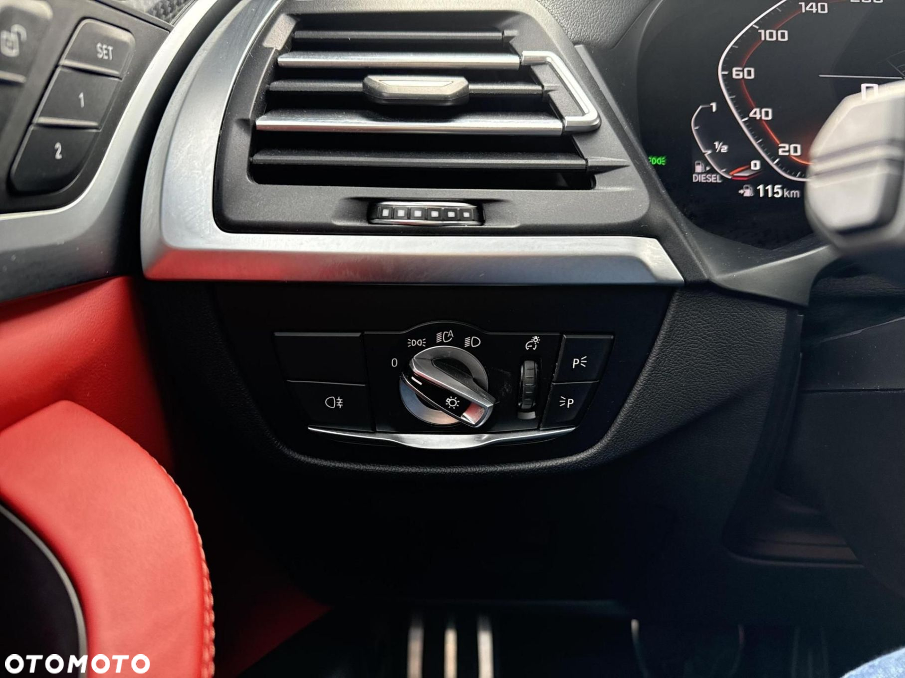 BMW X4 - 26