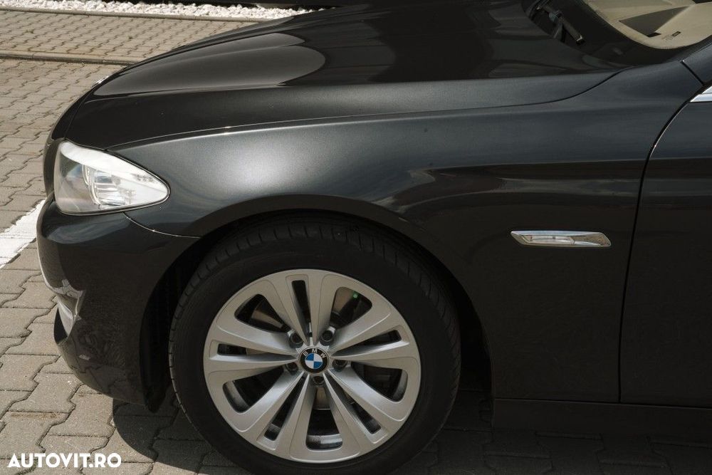 BMW Seria 5 - 36