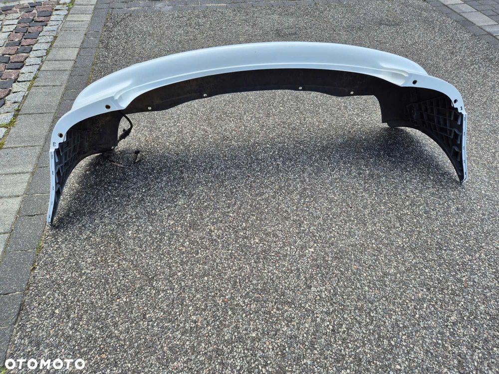 vw touran I zderzak tył tylny czujniki pdc LB9A  biały - 5