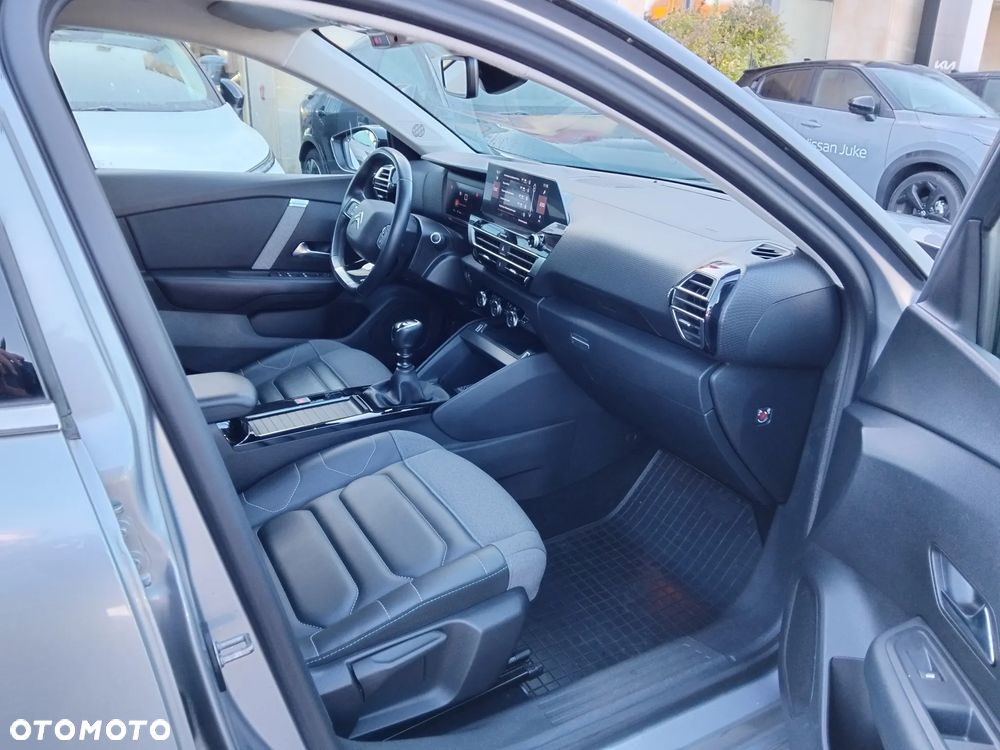 Citroën C4 1.2 PureTech Shine S&S - 31