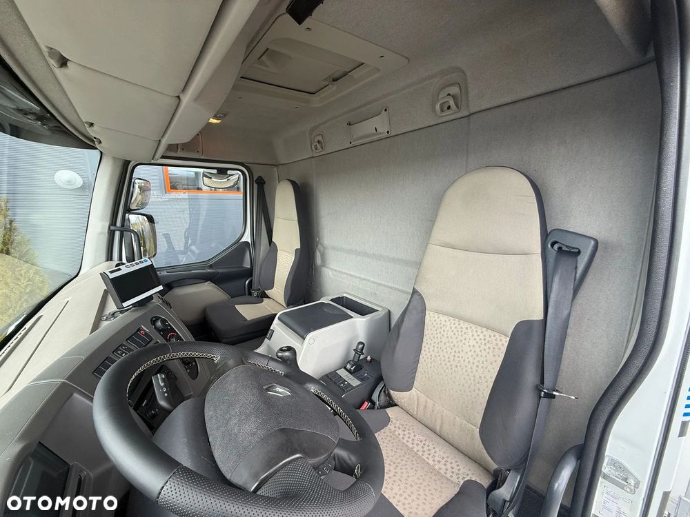 Renault Premium 270 DXI chłodnia multitemperatura // 18 Epal // E5 - 25