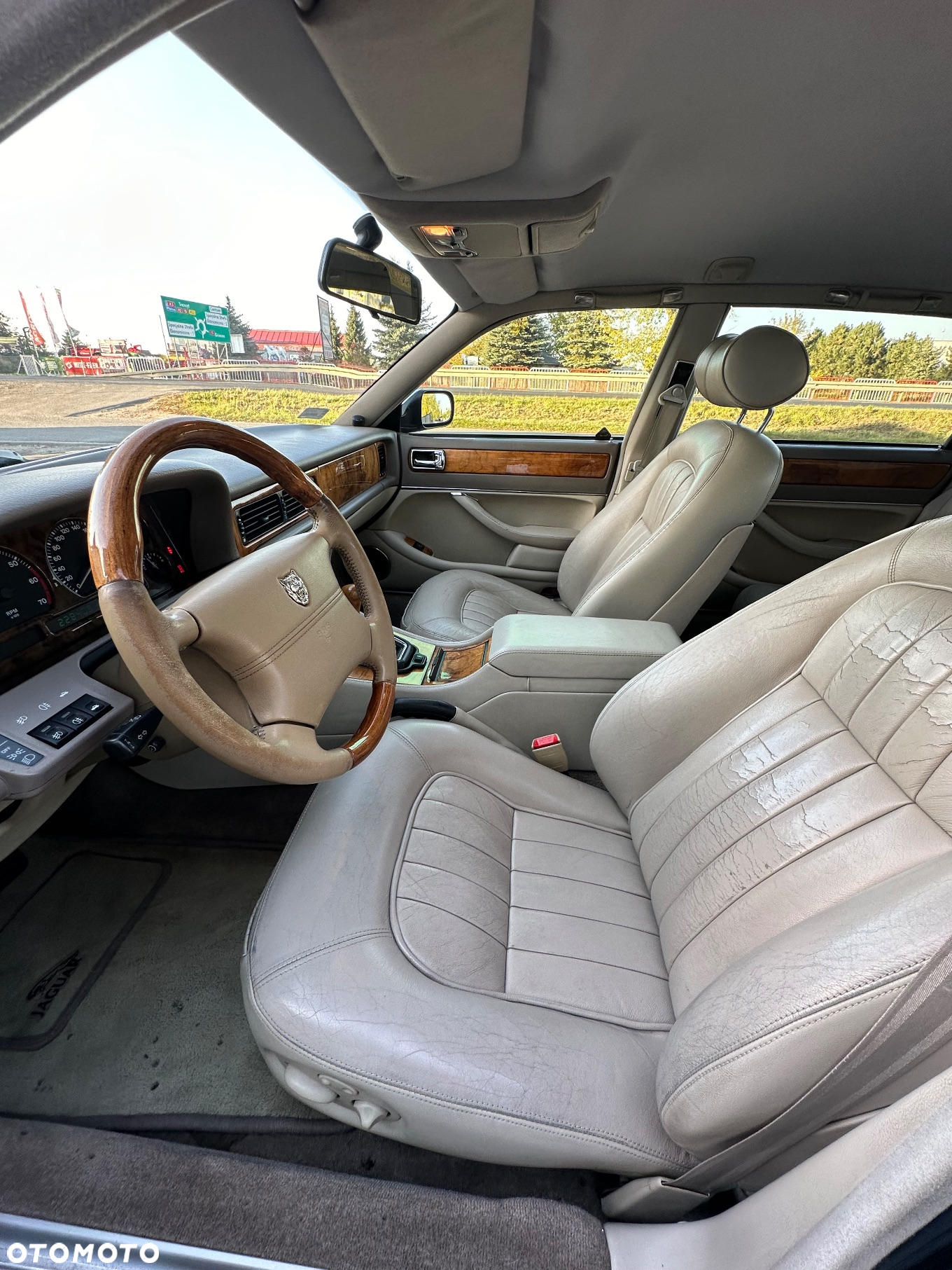 Jaguar XJ XJ6 4.0i - 6