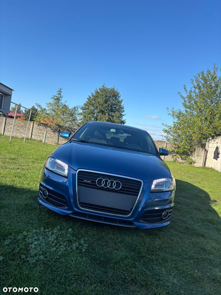 Audi A3 3-drzwiowe 2.0 FSI Ambiente - 1