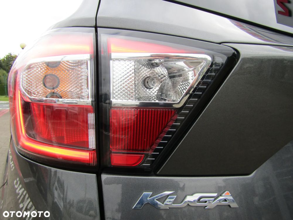 Ford Kuga 1.5 EcoBoost FWD ST-Line ASS GPF - 12