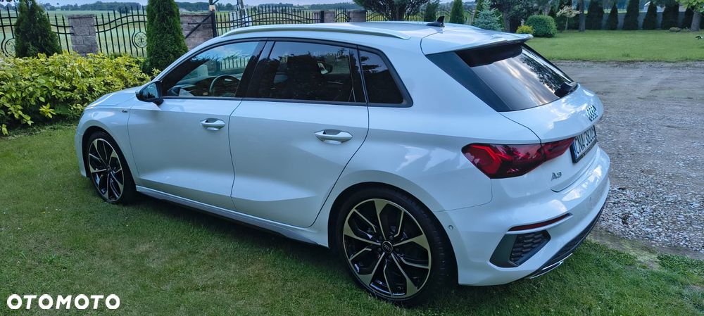 Audi A3 Sportback 40 TDI quattro S tronic S line - 8