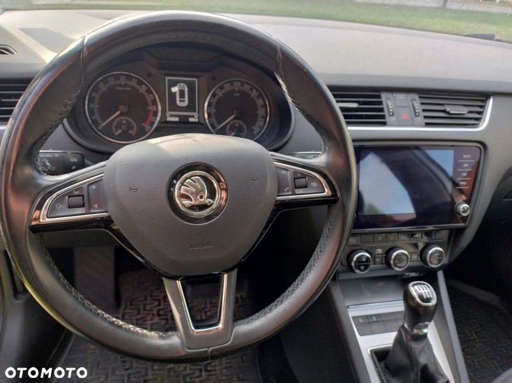 Skoda Octavia 2.0 TDI Ambition - 8