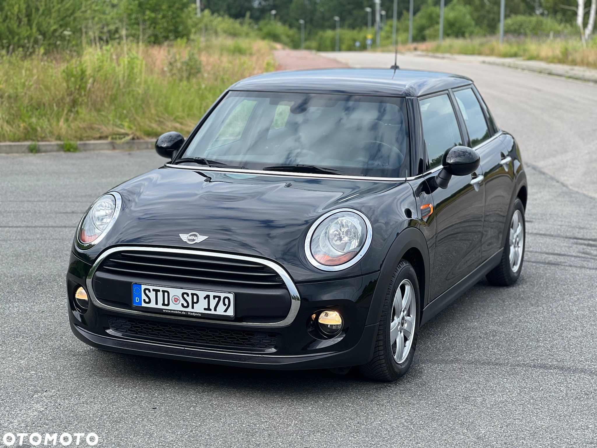 MINI ONE Standard - 19
