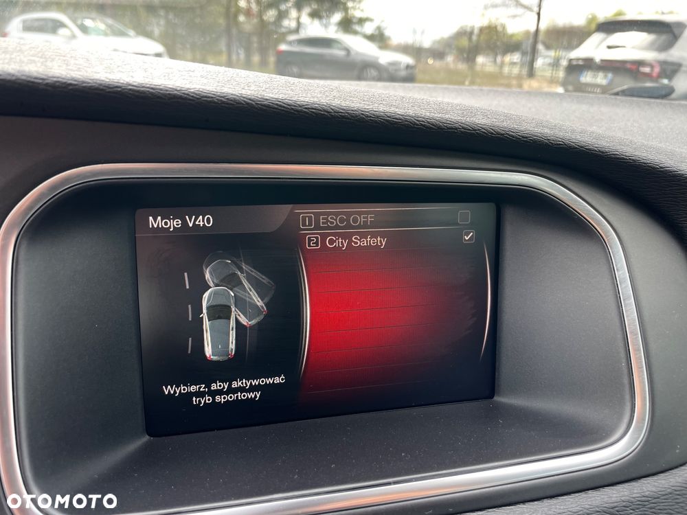 Volvo V40 D2 Inscription - 29