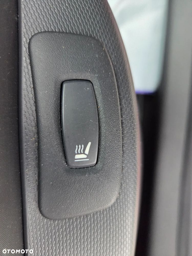 Renault Captur ENERGY TCe 120 EDC LIMITED - 27