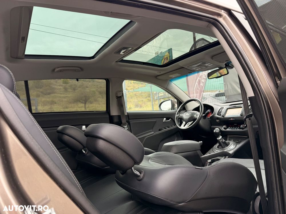 Kia Sportage 1.7 DSL MT 4x2 STYLE - 24