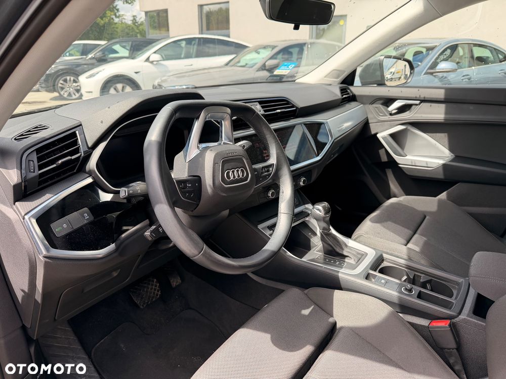 Audi Q3 40 TDI Quattro S Line S tronic - 11