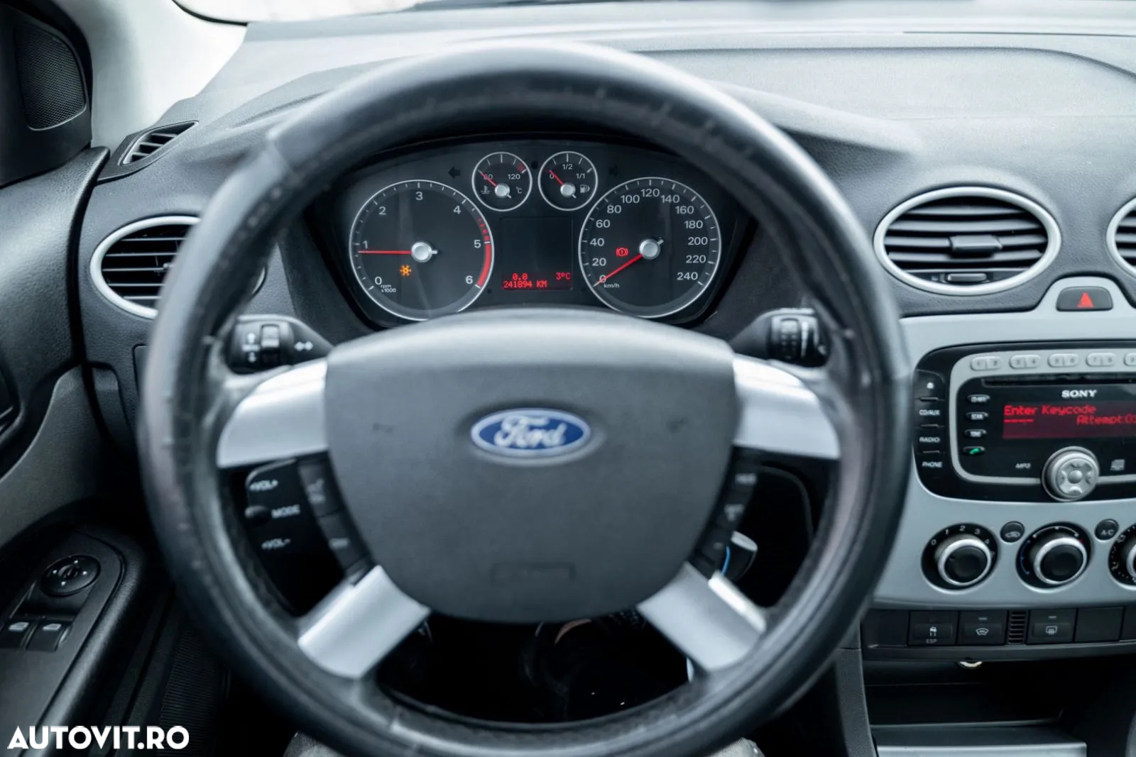 Ford Focus 1.6 TDCI Ambiente - 11