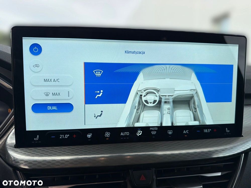 Ford Kuga - 29