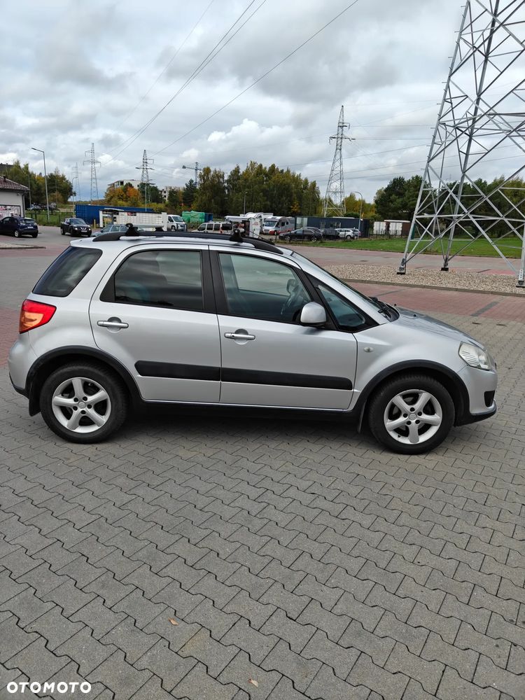 Suzuki SX4 - 11