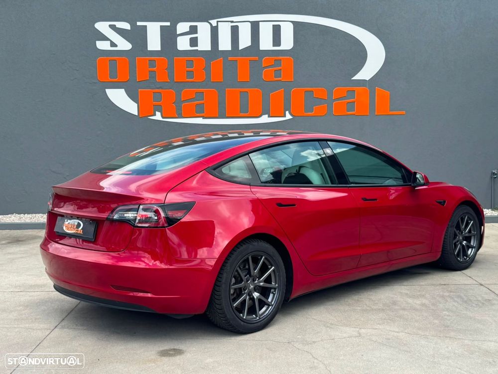 Tesla Model 3 Standard Range Plus RWD - 2