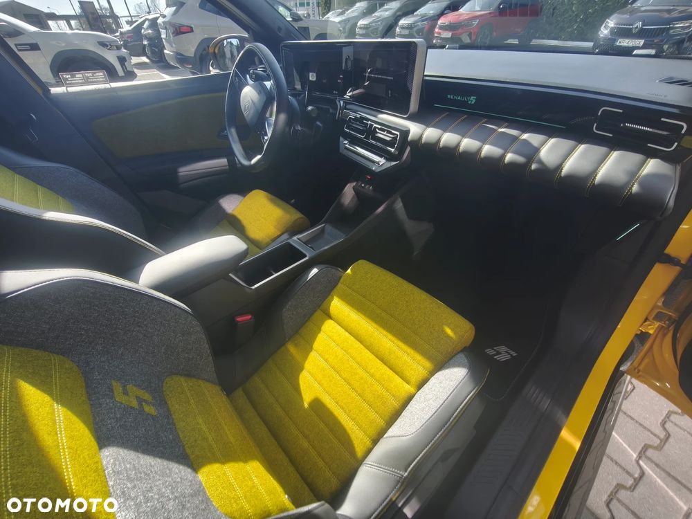 Renault 5 52kWh Comfort Range Iconic Cinq - 2
