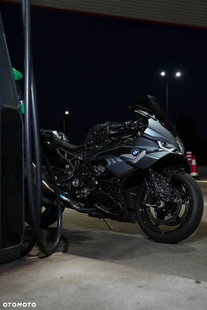 BMW S - 5