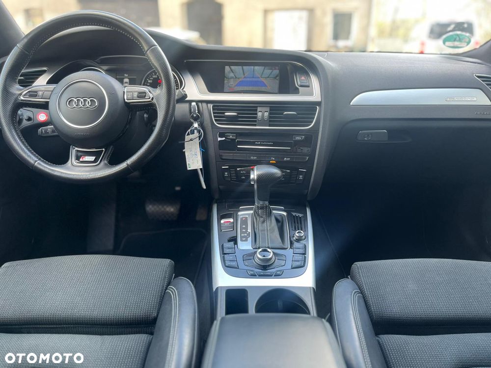 Audi A4 Avant 2.0 TDI DPF clean diesel quattro S tronic S line Sportpaket - 12
