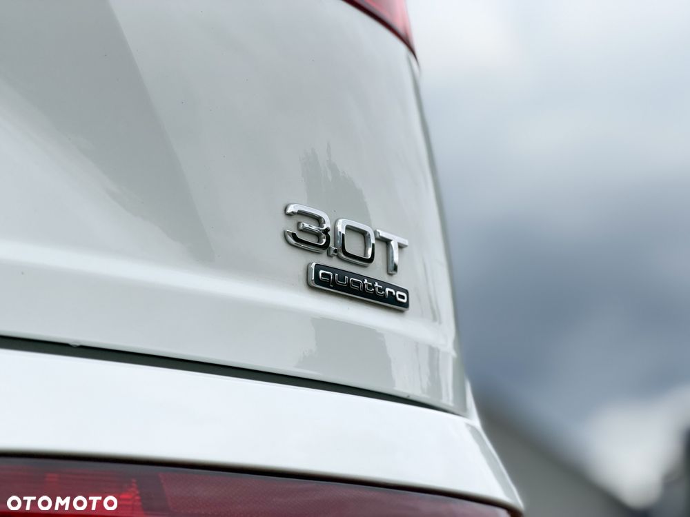 Audi Q7 - 9