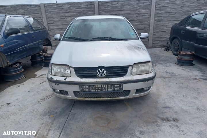 Far stanga 6N1941015AD Volkswagen VW Polo 3 6N  [din 1994 pana  2001] seria Hatchback 5-usi 1.4 AT - 5