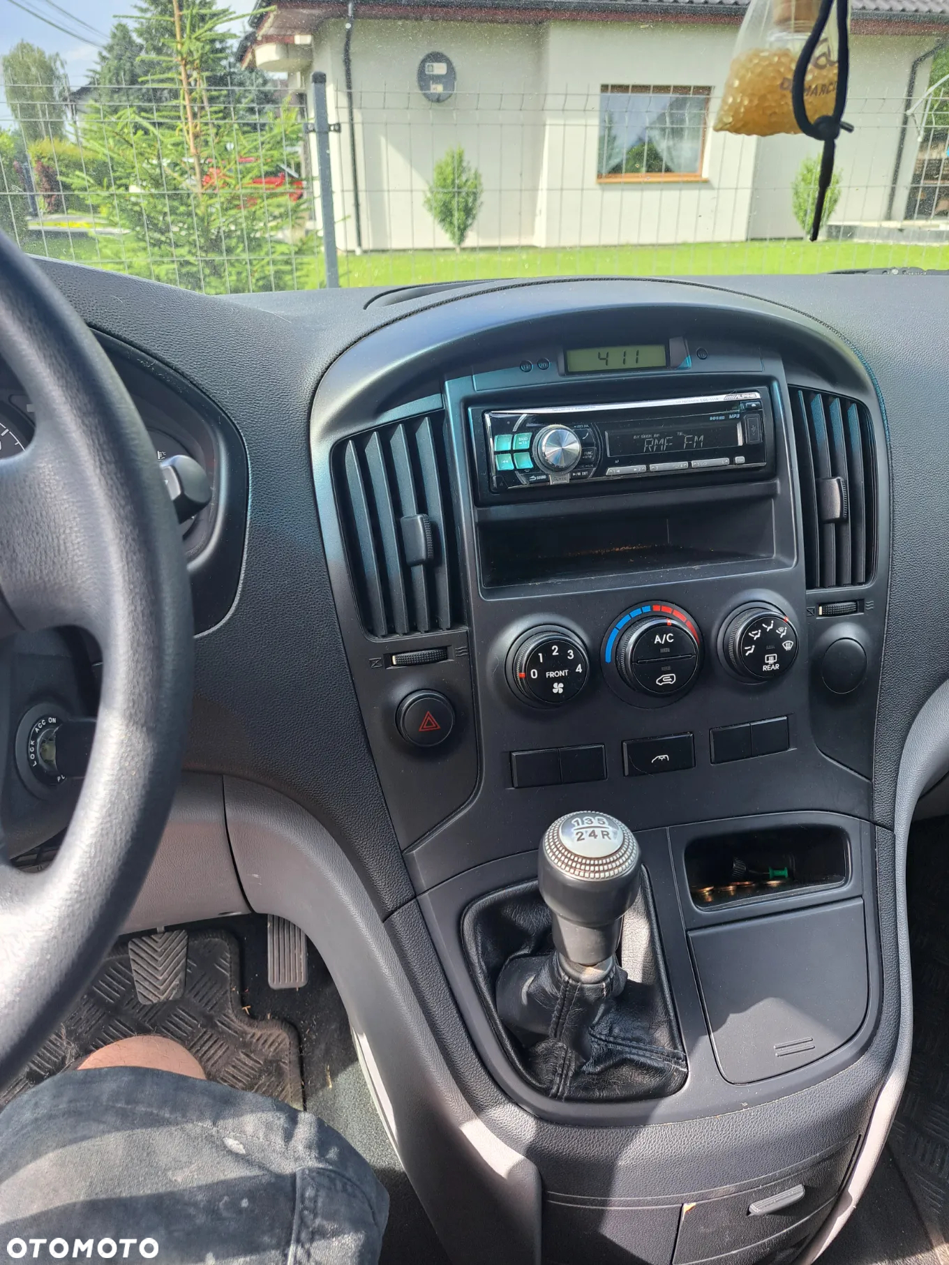 Hyundai H-1 2.5 CRDi Travel Premium - 5