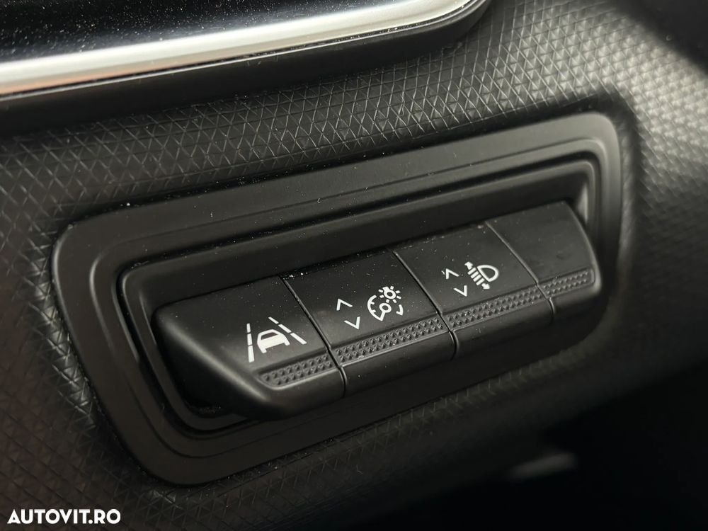 Renault Clio V full hybrid 145 Equilibre - 28