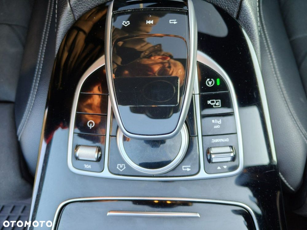 Mercedes-Benz Klasa E - 13