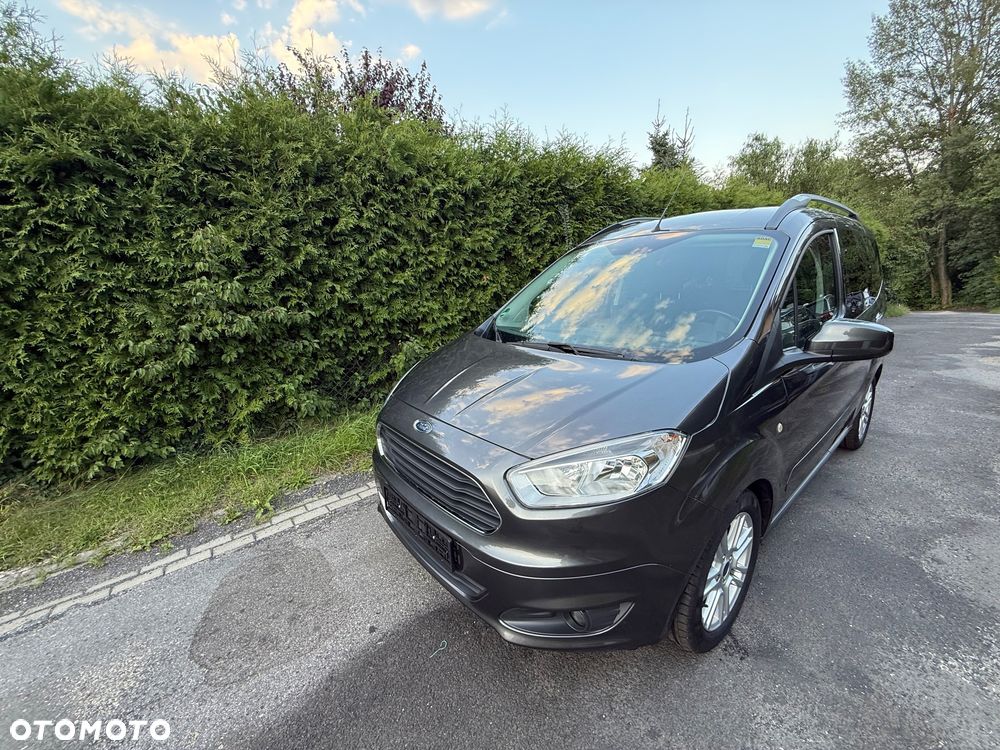 Ford Courier - 7