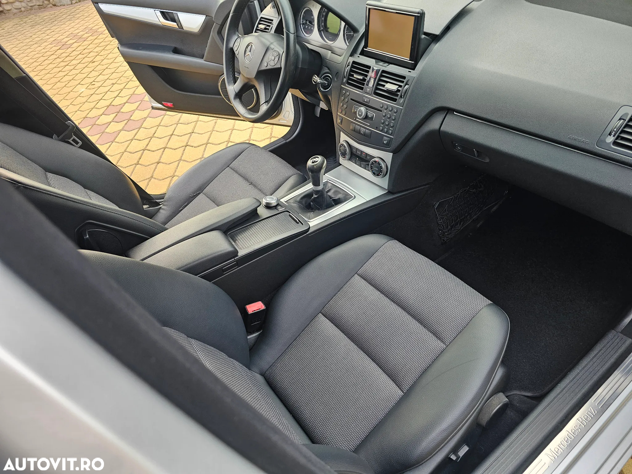 Mercedes-Benz C 250 CDI BlueEFFICIENCY T-modell EU5 - 14